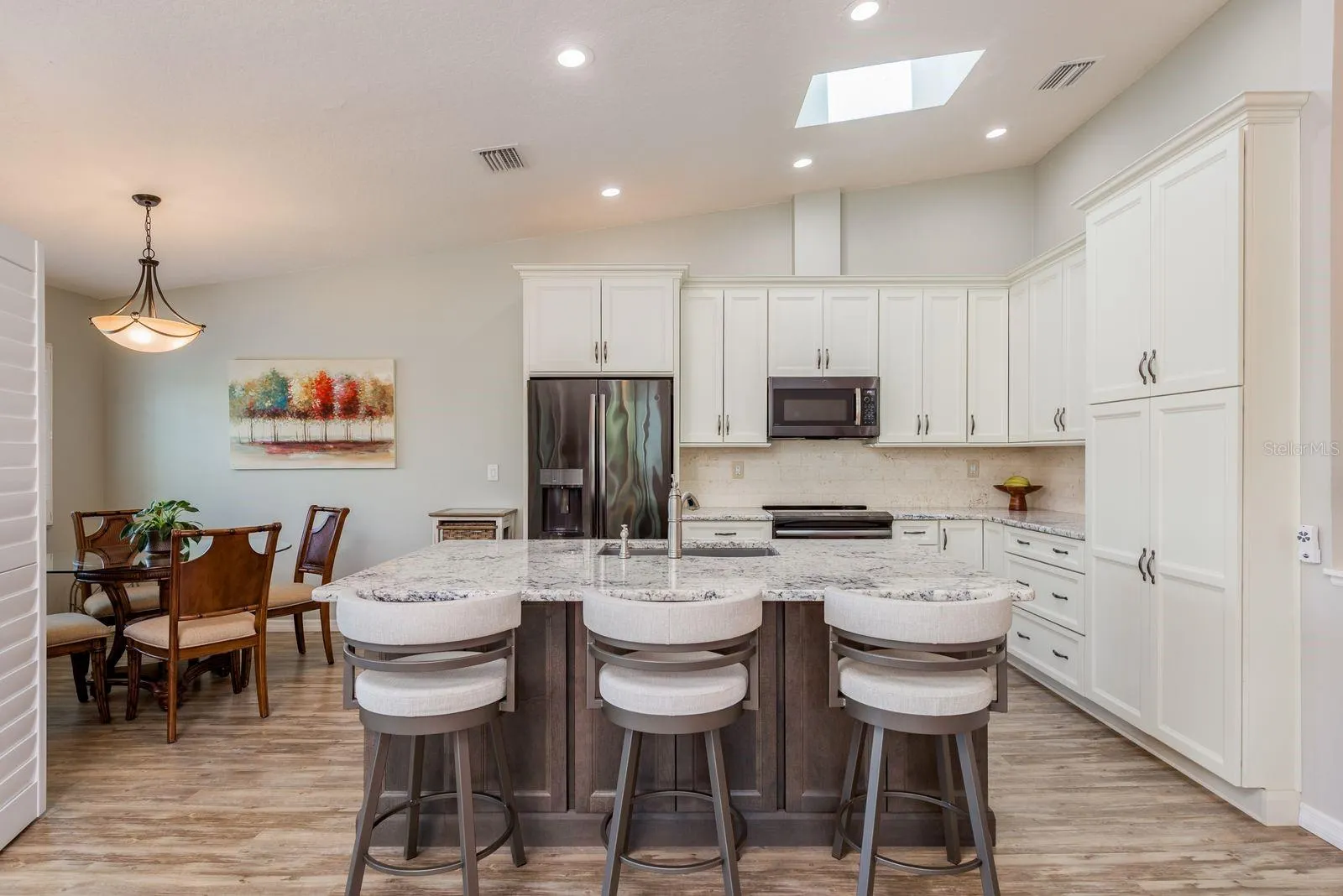 538 WALDEN CT