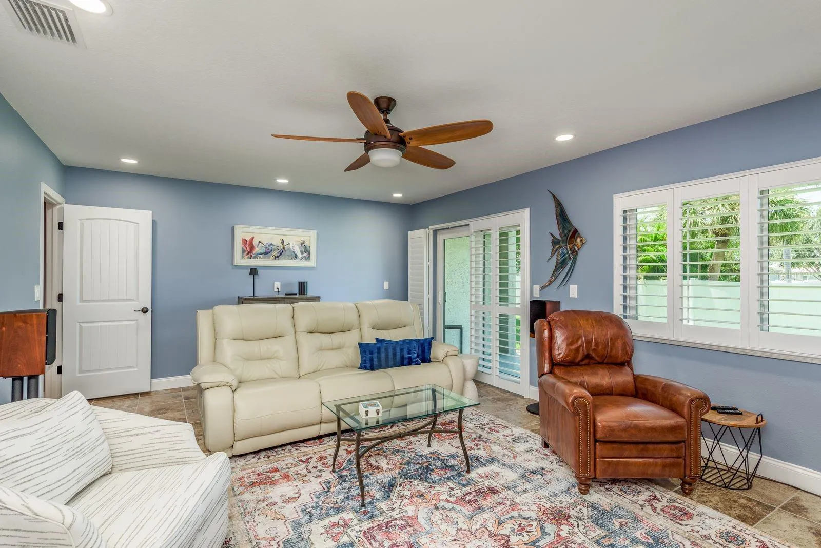538 WALDEN CT