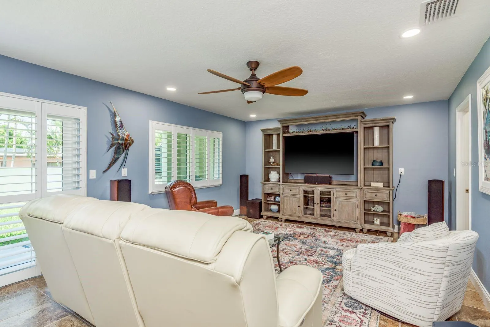 538 WALDEN CT