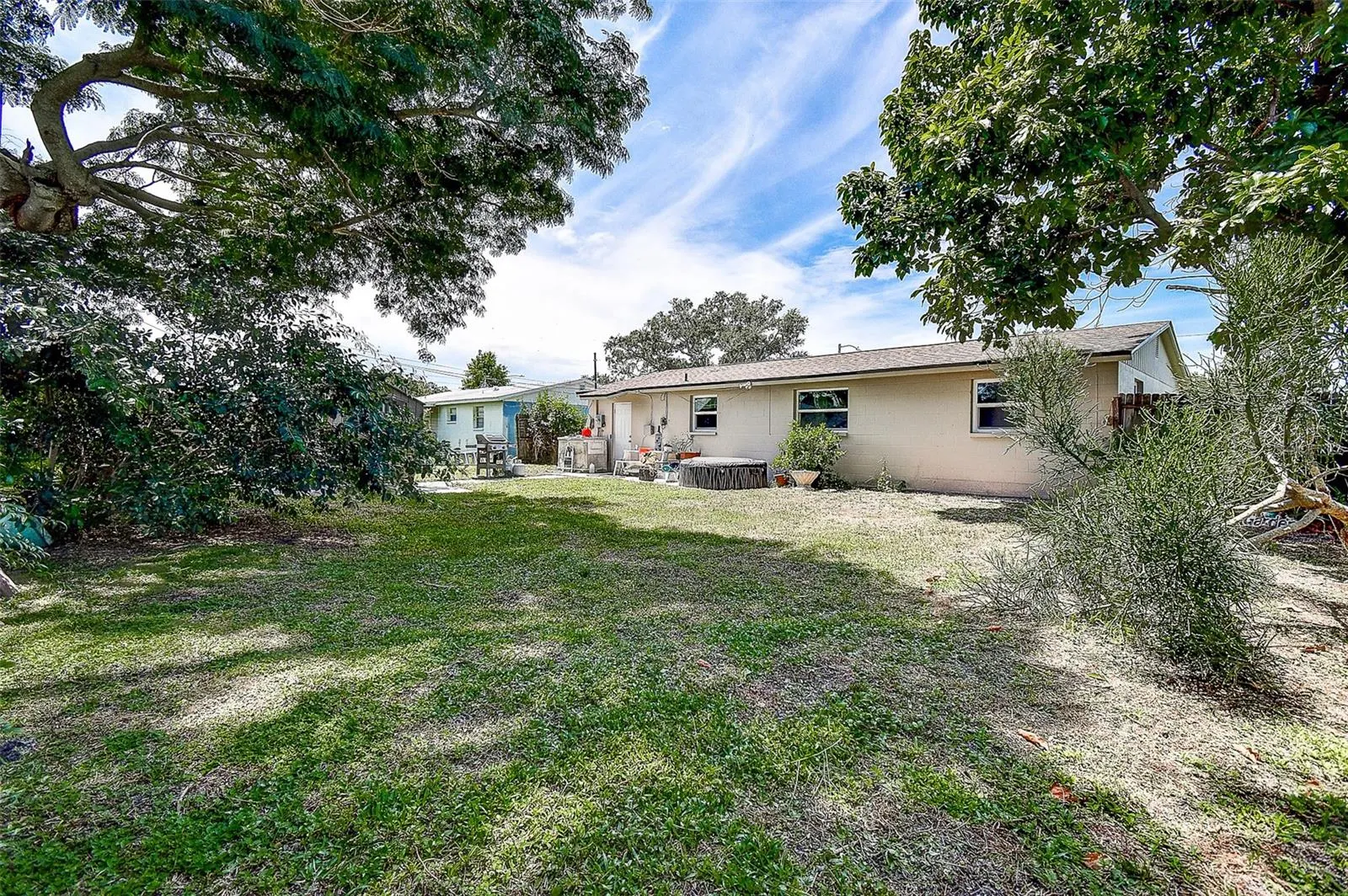 8305 68TH WAY N