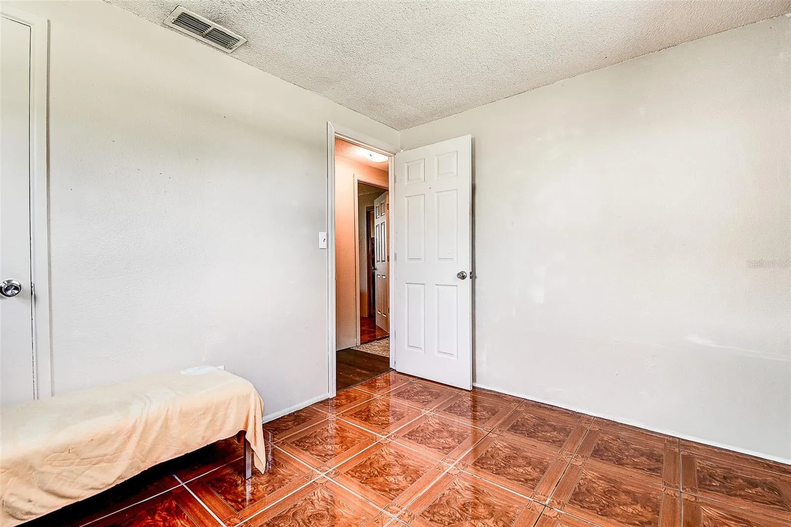 8305 68TH WAY N