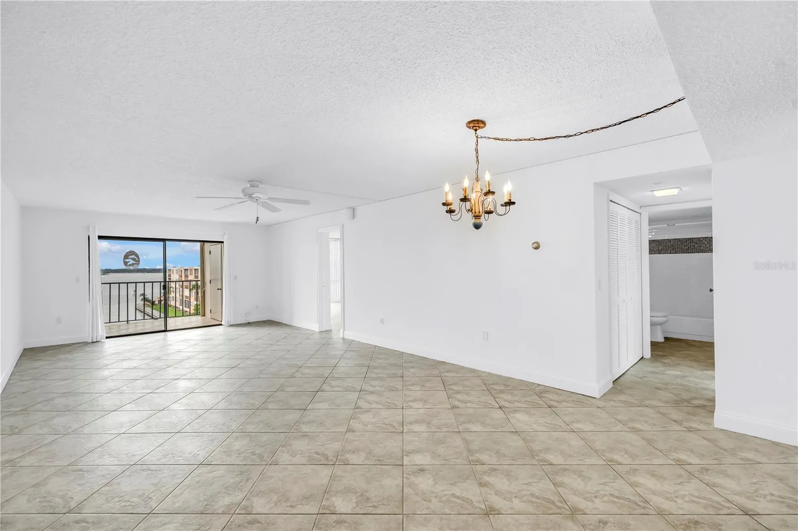 7700 SUN ISLAND DR S #401, #401