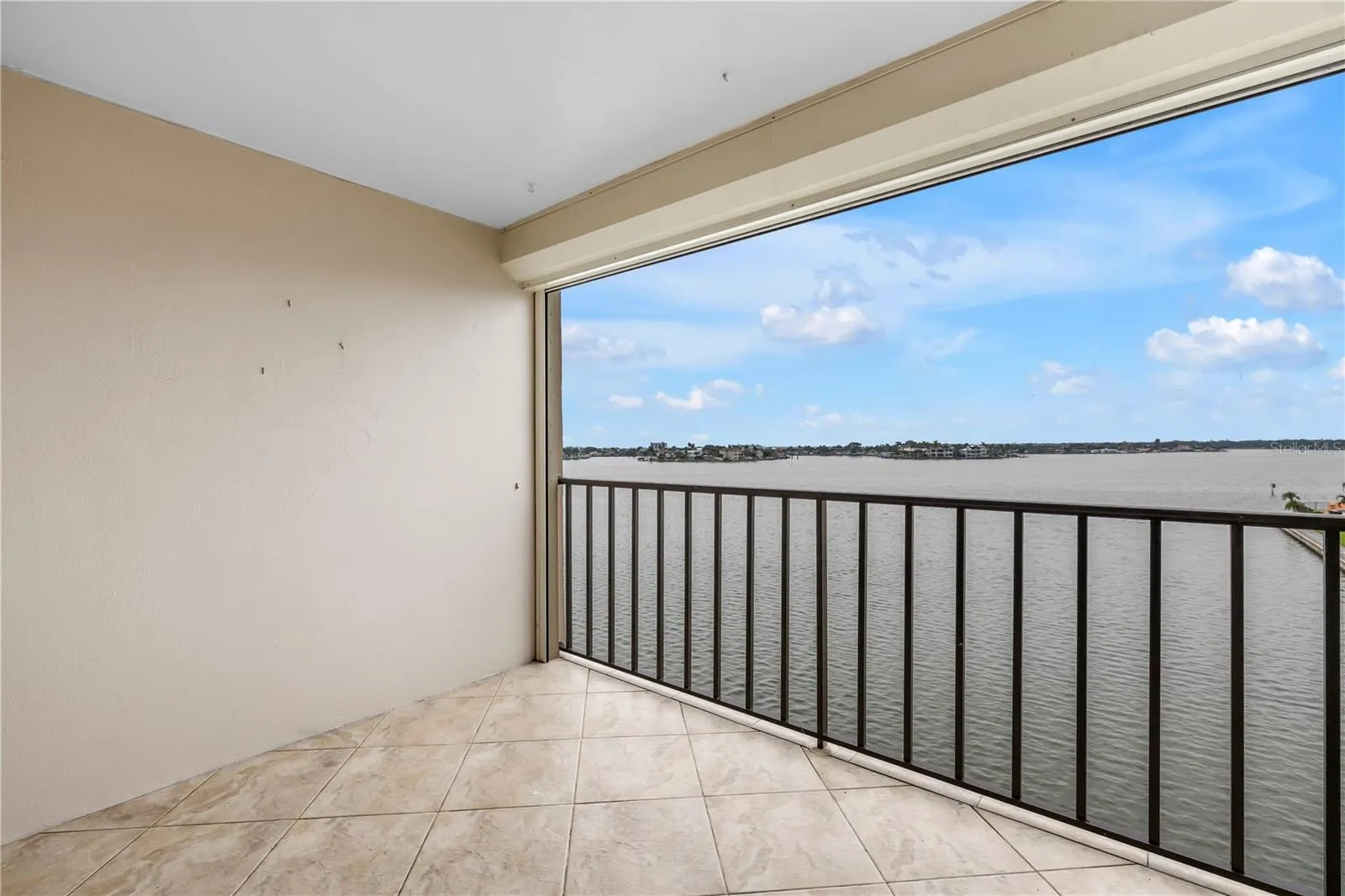 7700 SUN ISLAND DR S #401, #401