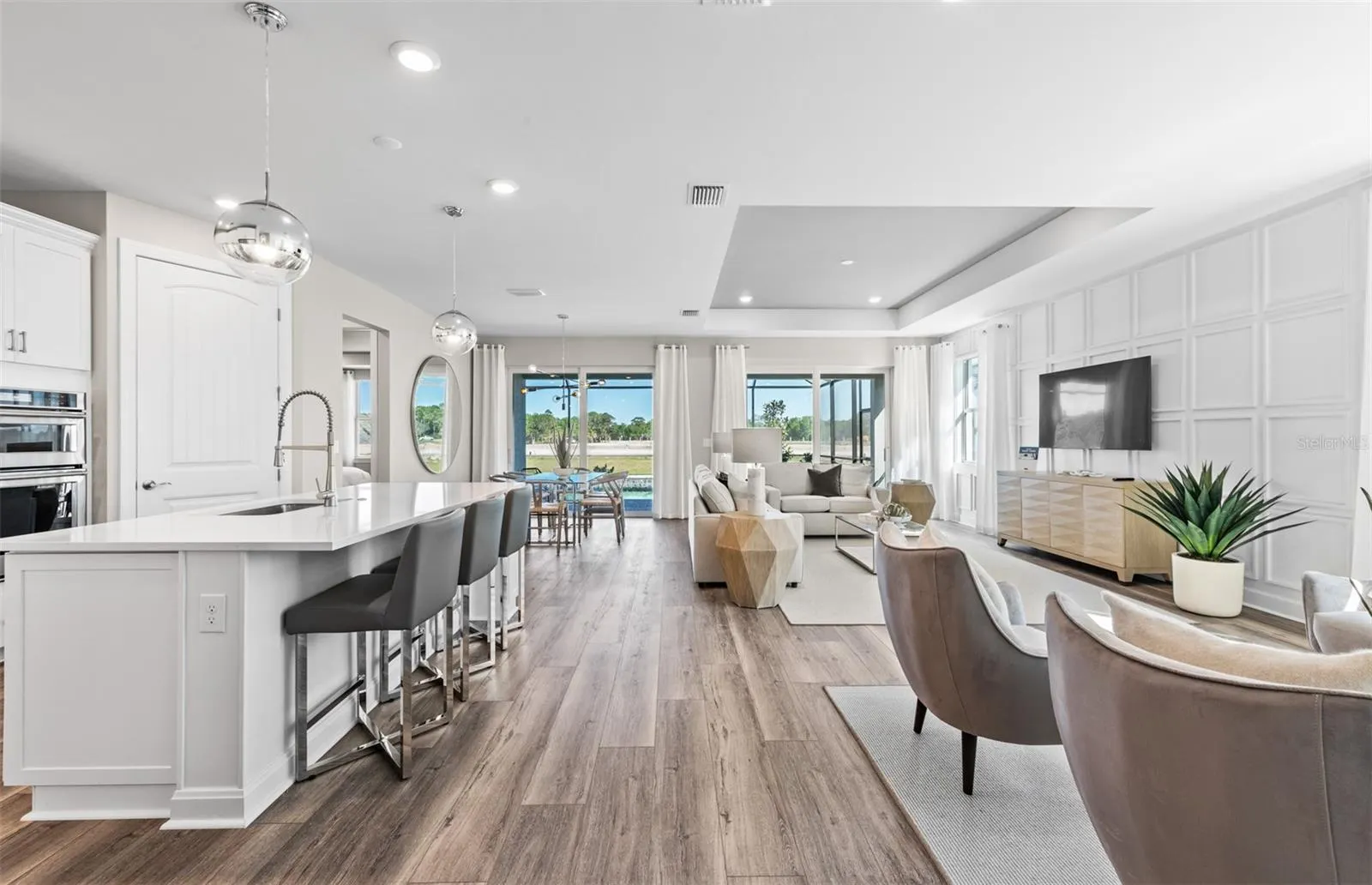 10263 BEACH DUNE DR