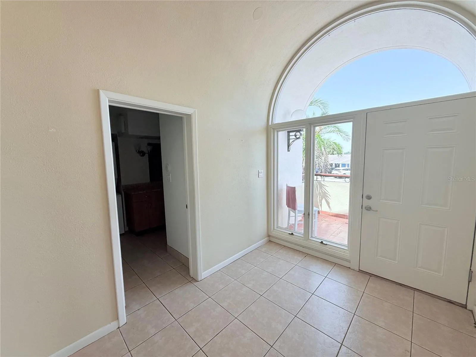 735 DODECANESE BLVD