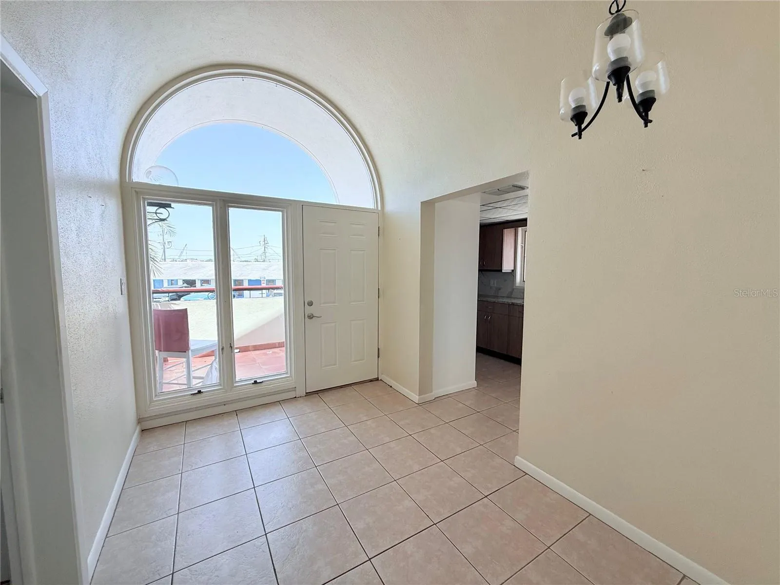 735 DODECANESE BLVD