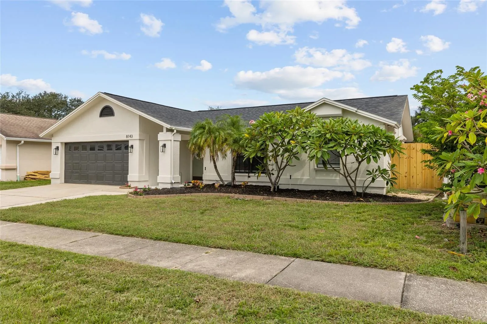 8143 SOMERSET DR