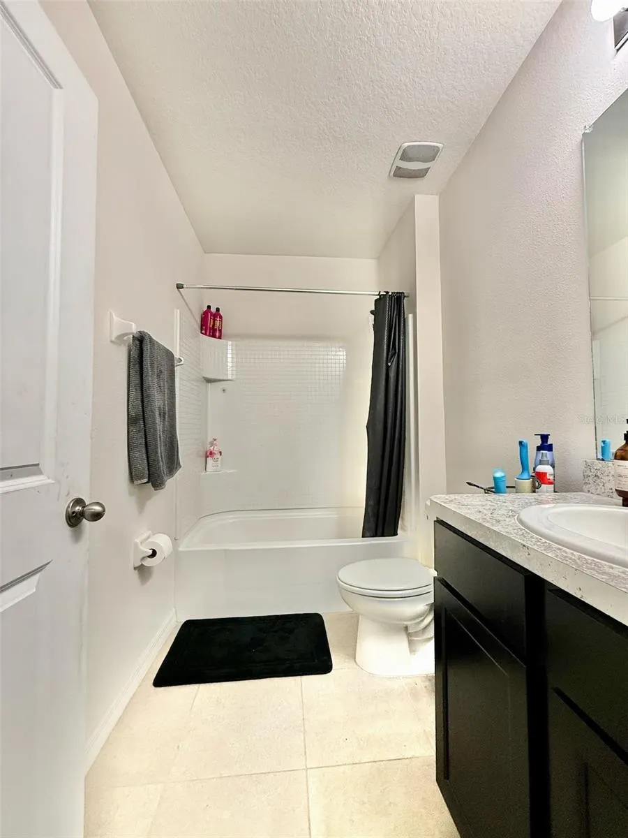 15402 IBIS FALL PL