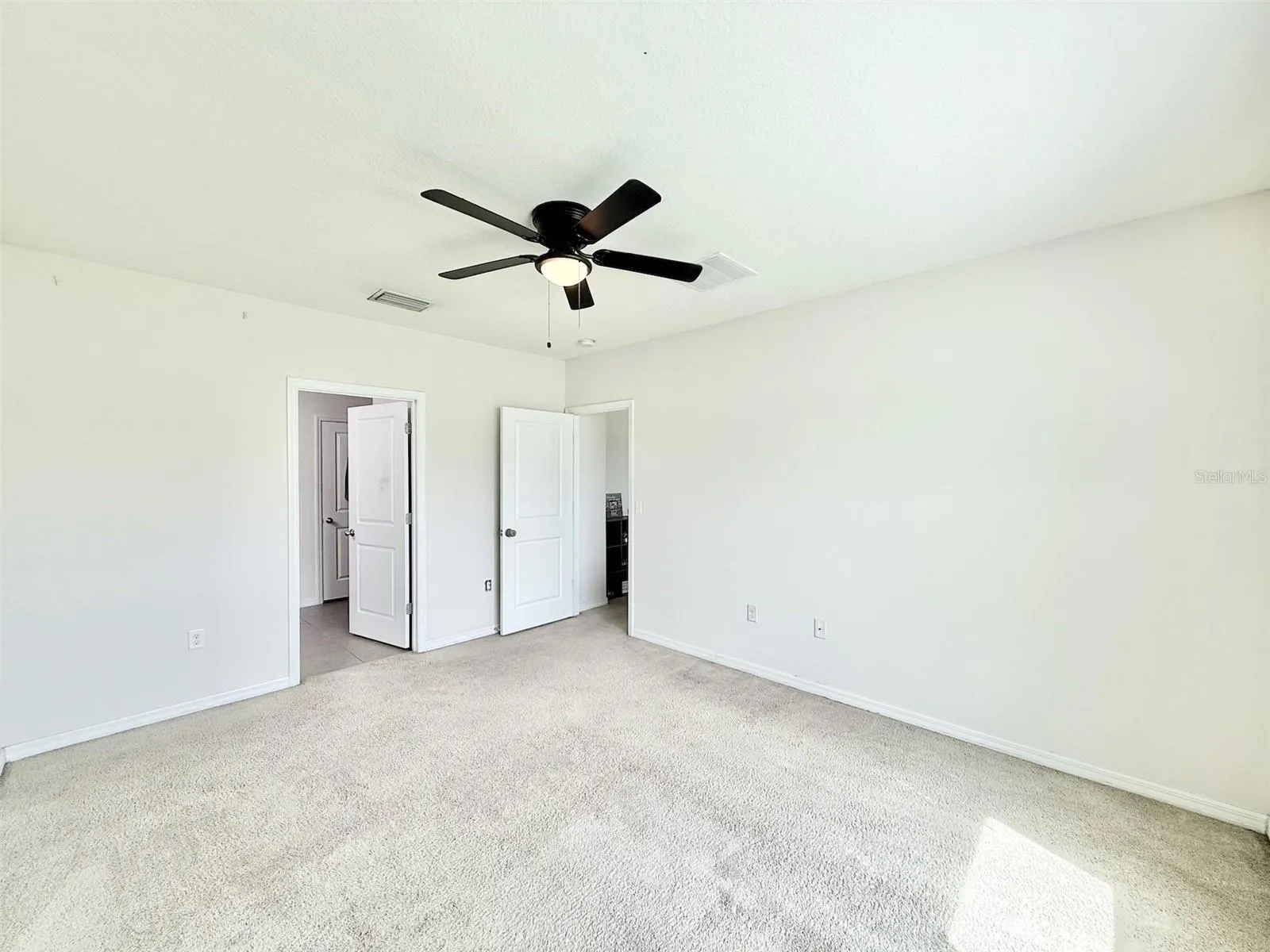 15402 IBIS FALL PL