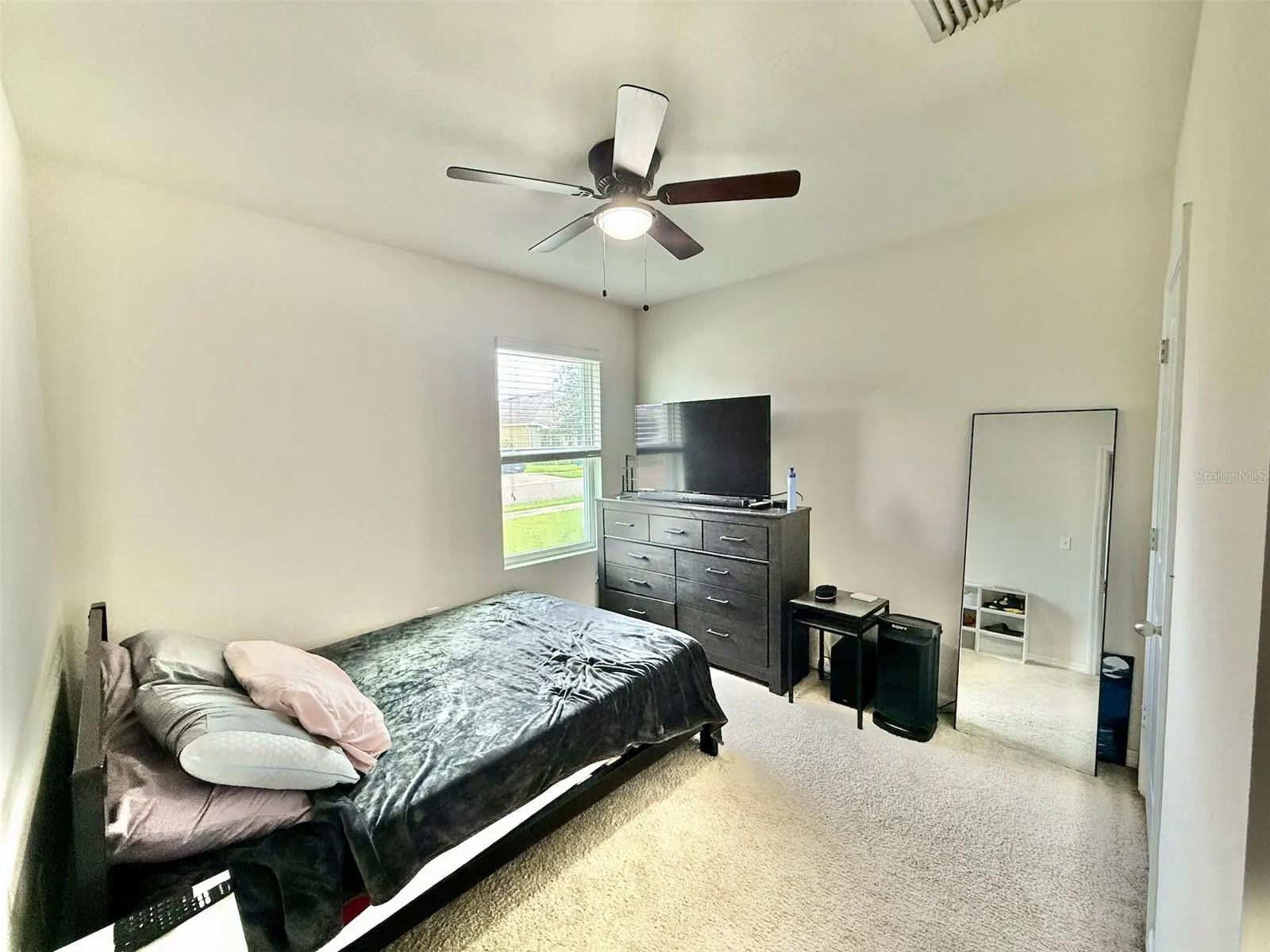 15402 IBIS FALL PL