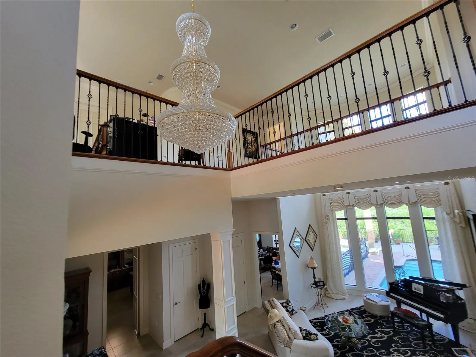 4125 CAUSEWAY VISTA DR