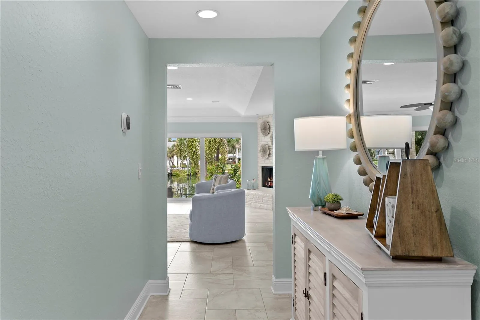 2950 ALTON DR