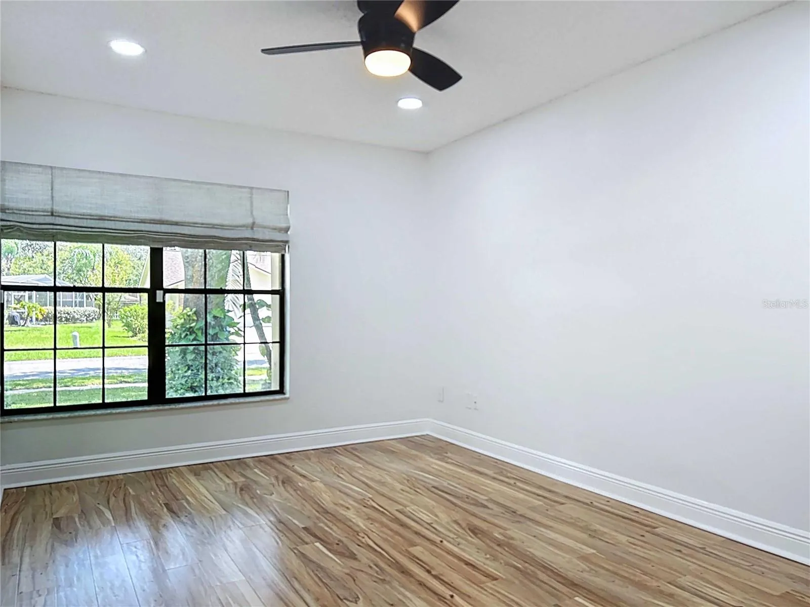 2556 ARBORWOOD DR