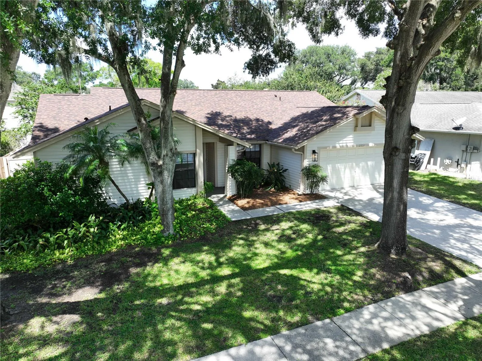 2556 ARBORWOOD DR