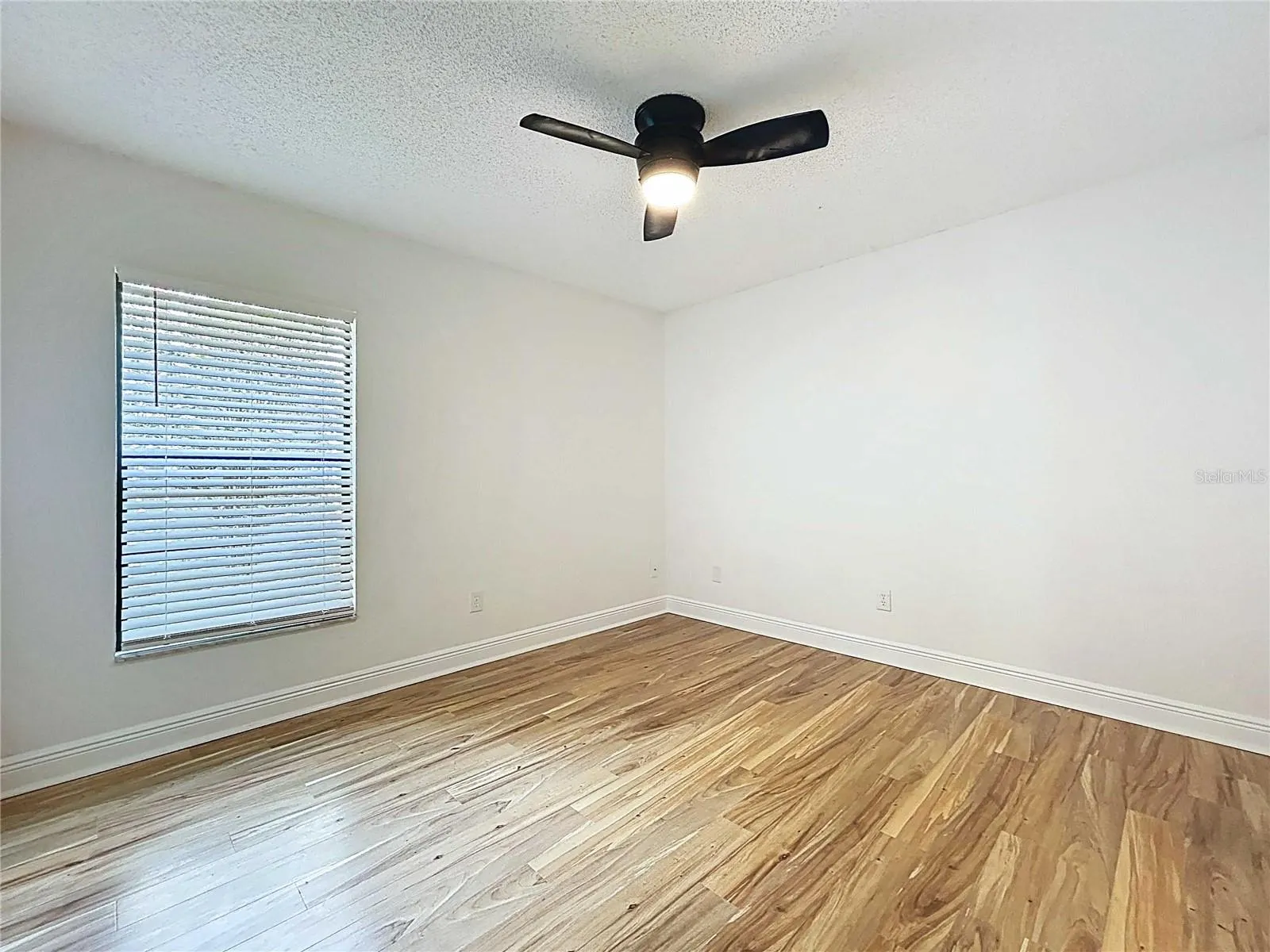 2556 ARBORWOOD DR