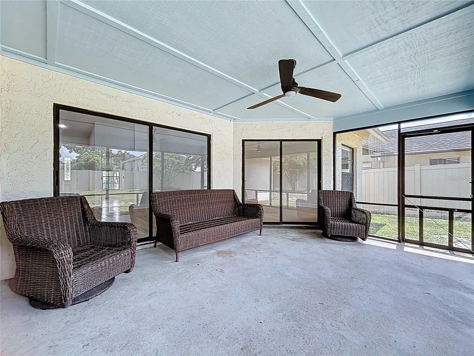 2556 ARBORWOOD DR