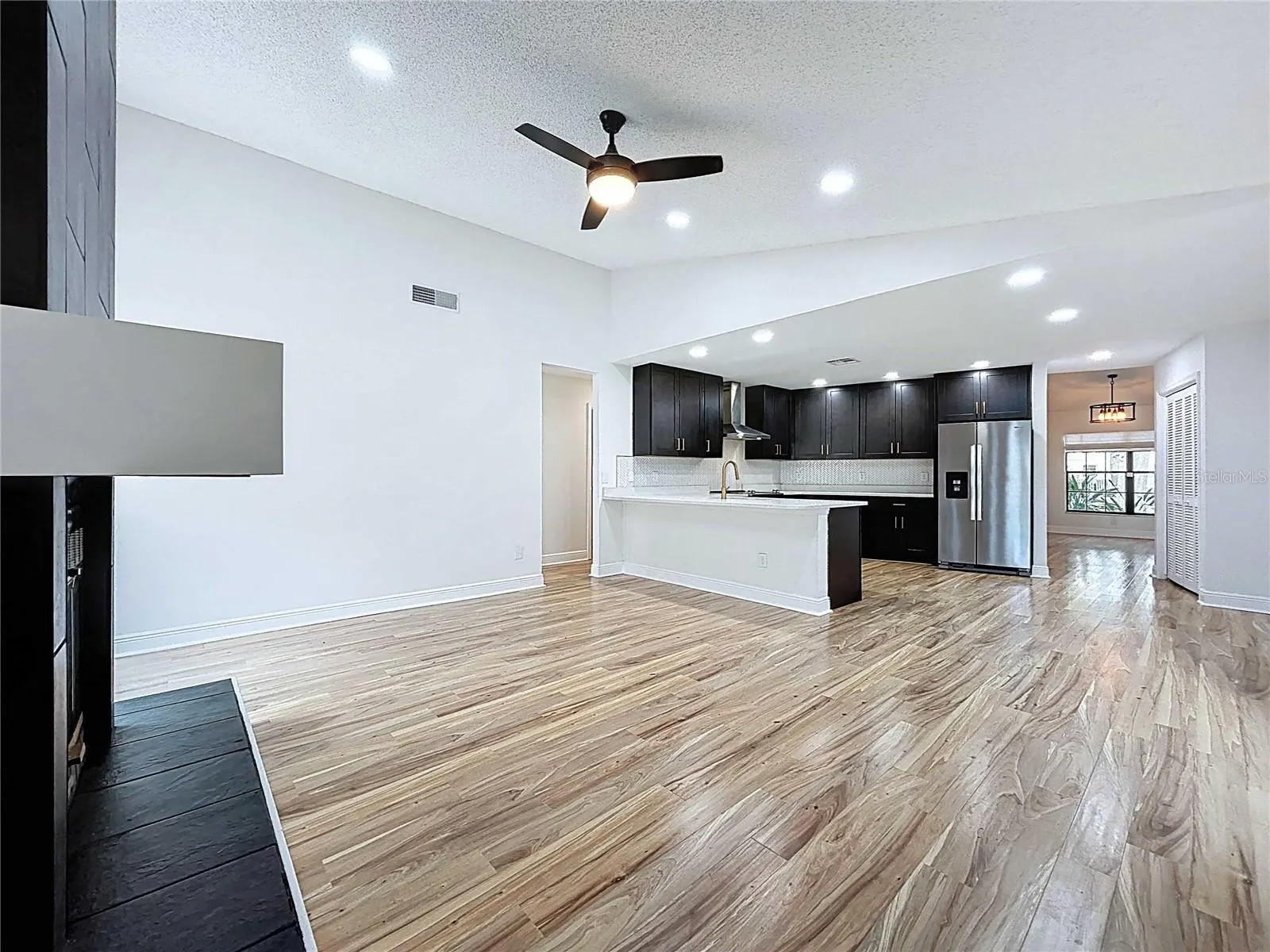 2556 ARBORWOOD DR