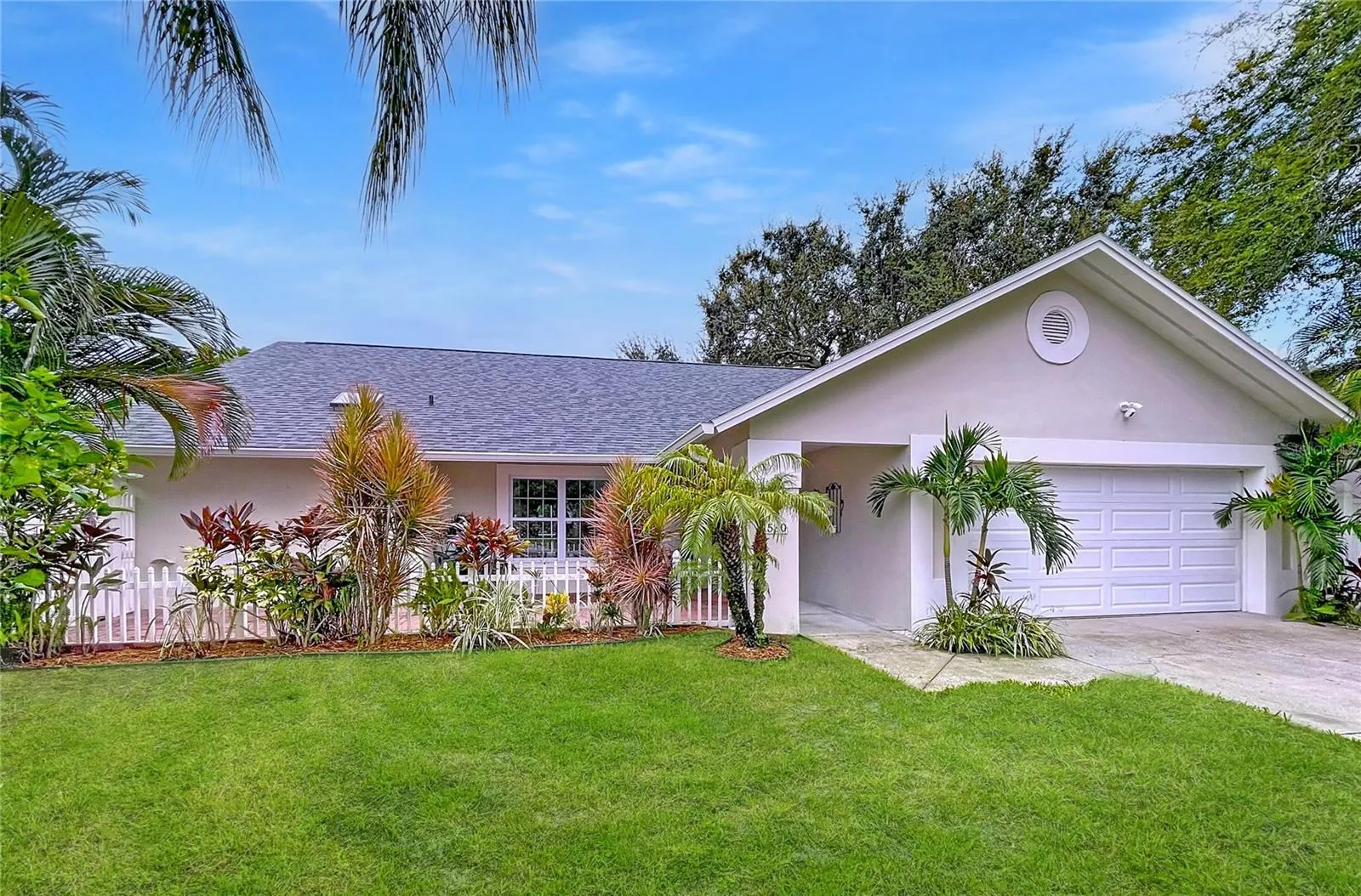 1580 SADDLE CT
