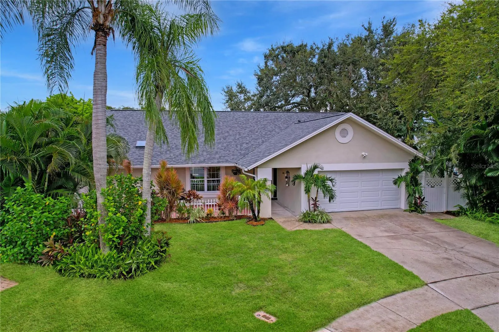1580 SADDLE CT