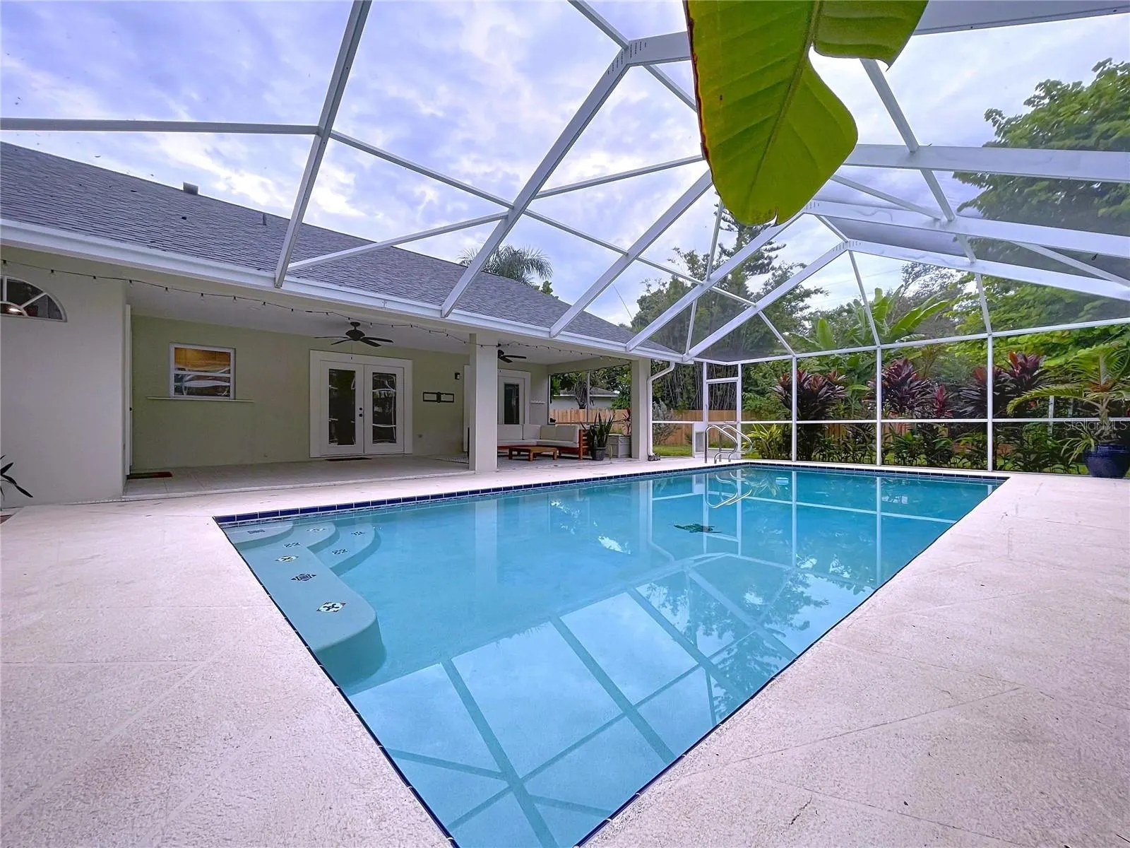 1580 SADDLE CT
