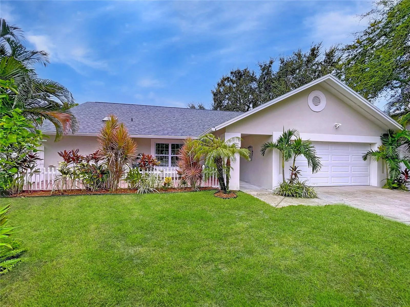1580 SADDLE CT