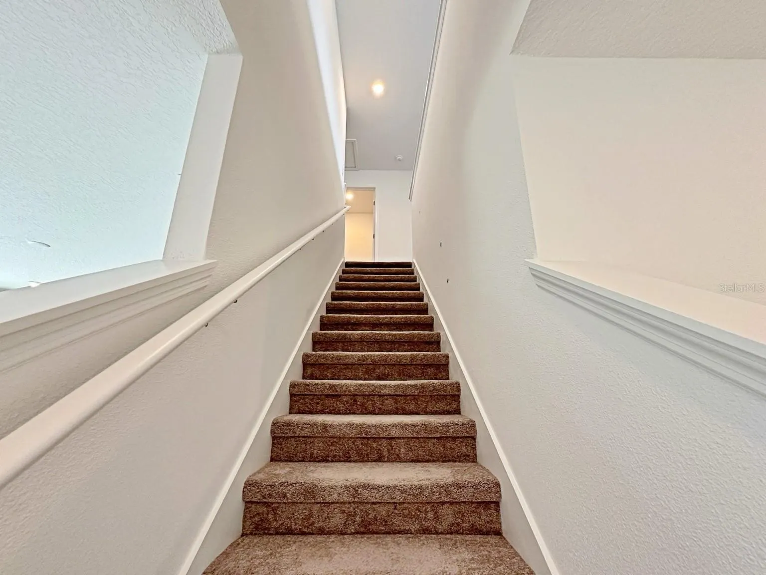3825 CAPRI COAST DR
