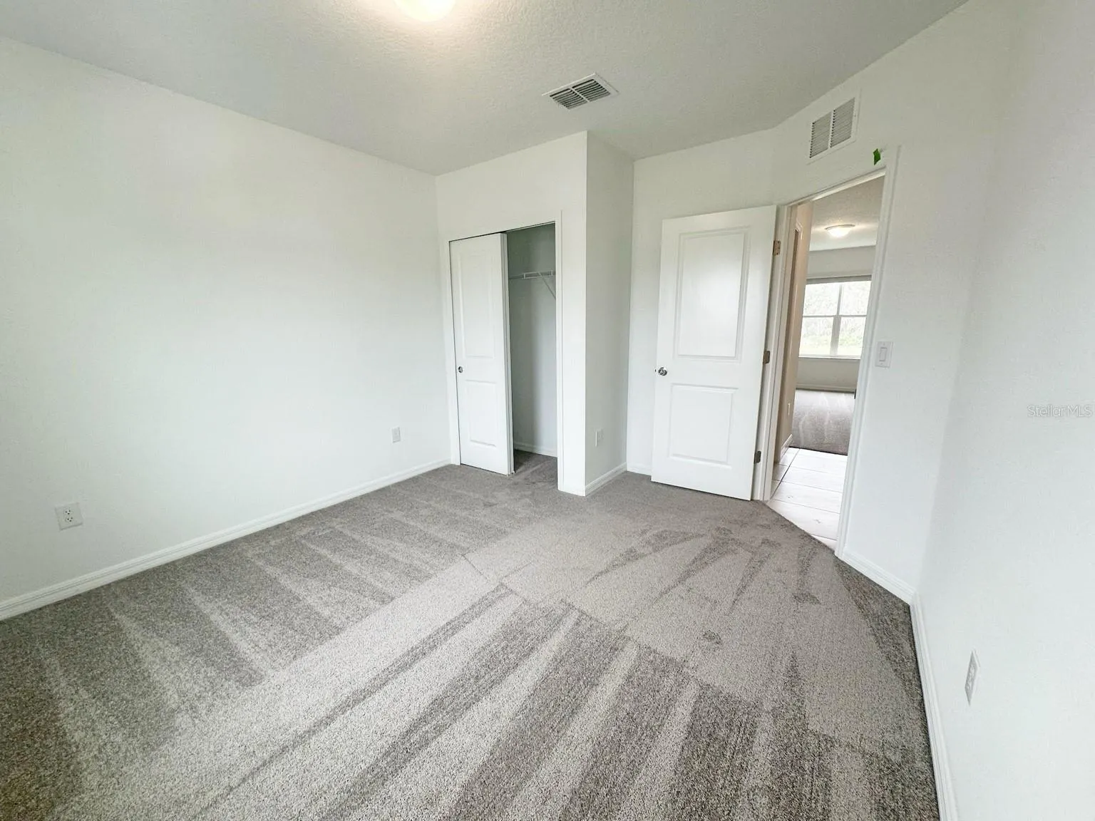 3825 CAPRI COAST DR