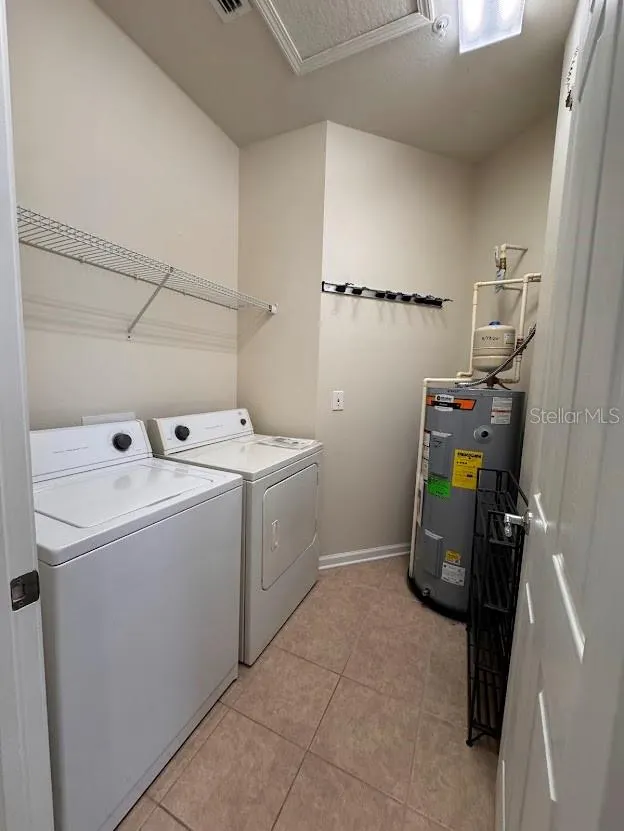829 LANTERN WAY #829, #829