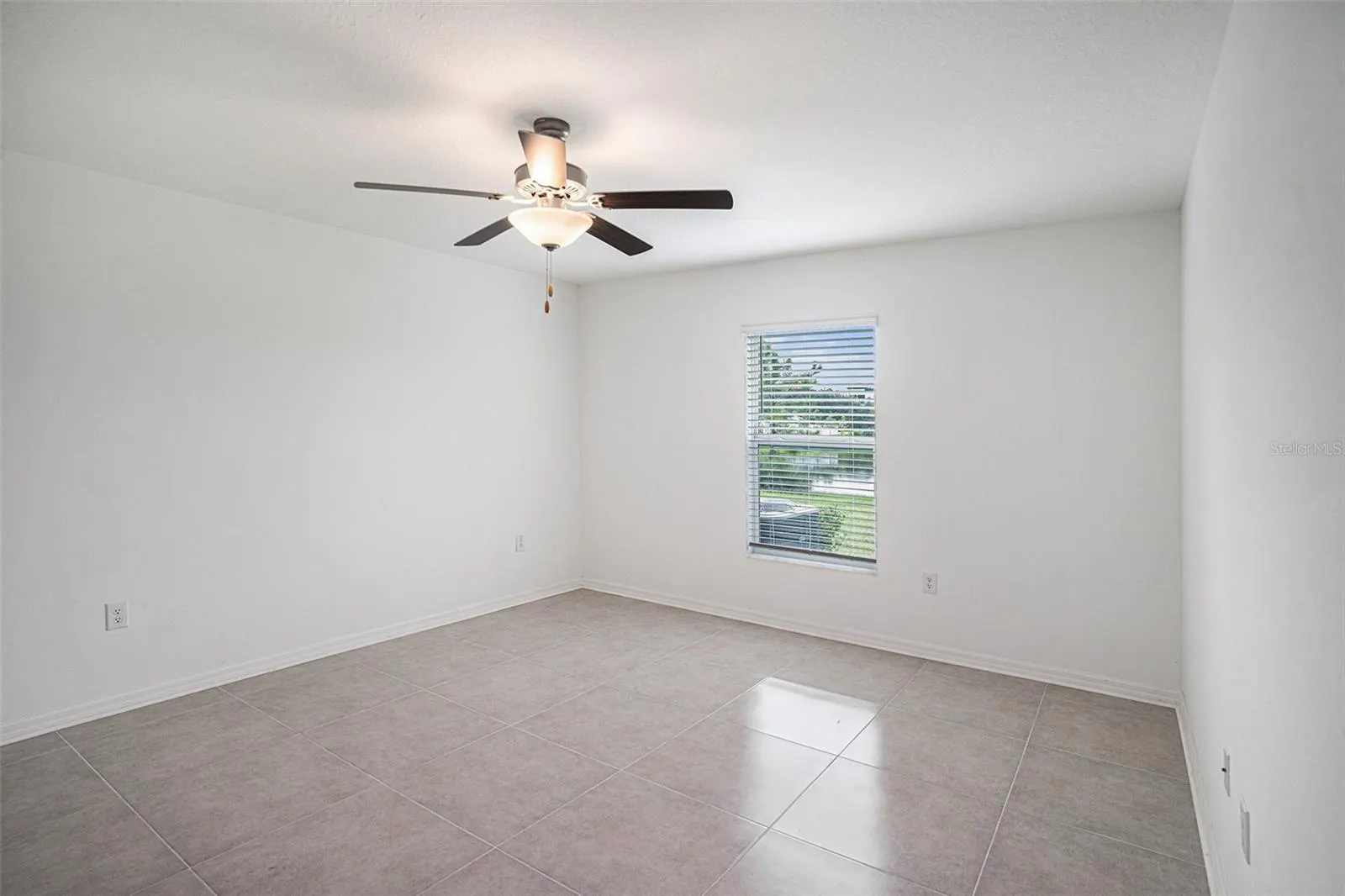10433 ALDER GREEN DR