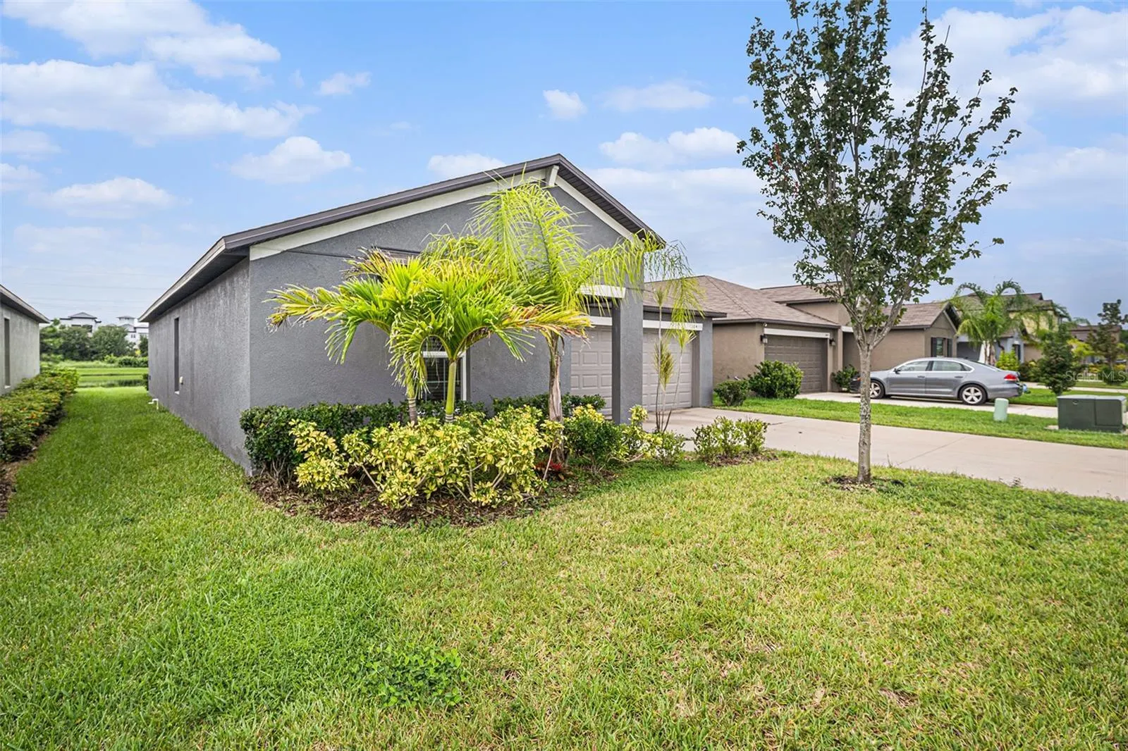 10433 ALDER GREEN DR