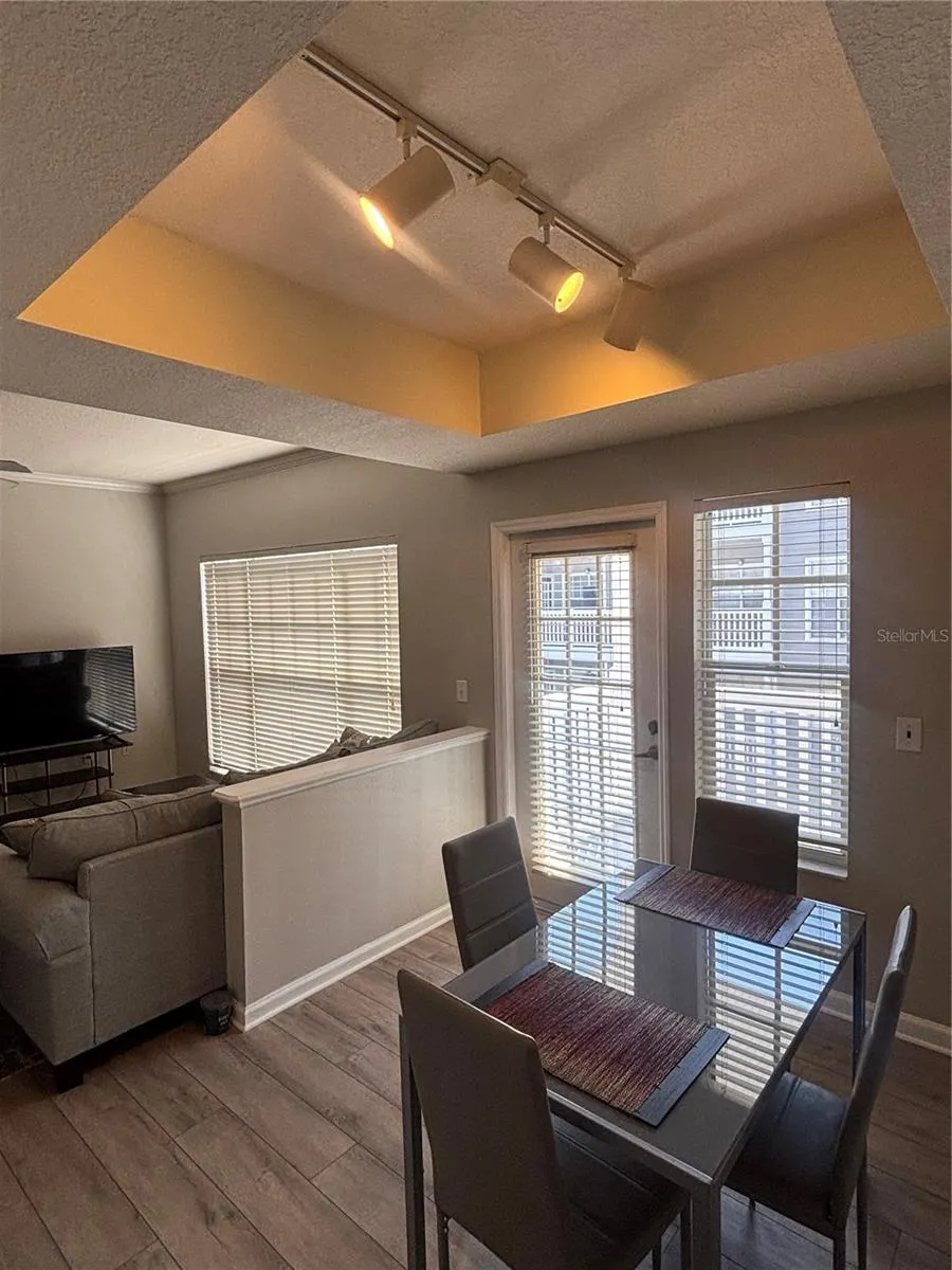 800 S DAKOTA AVE #330, #330