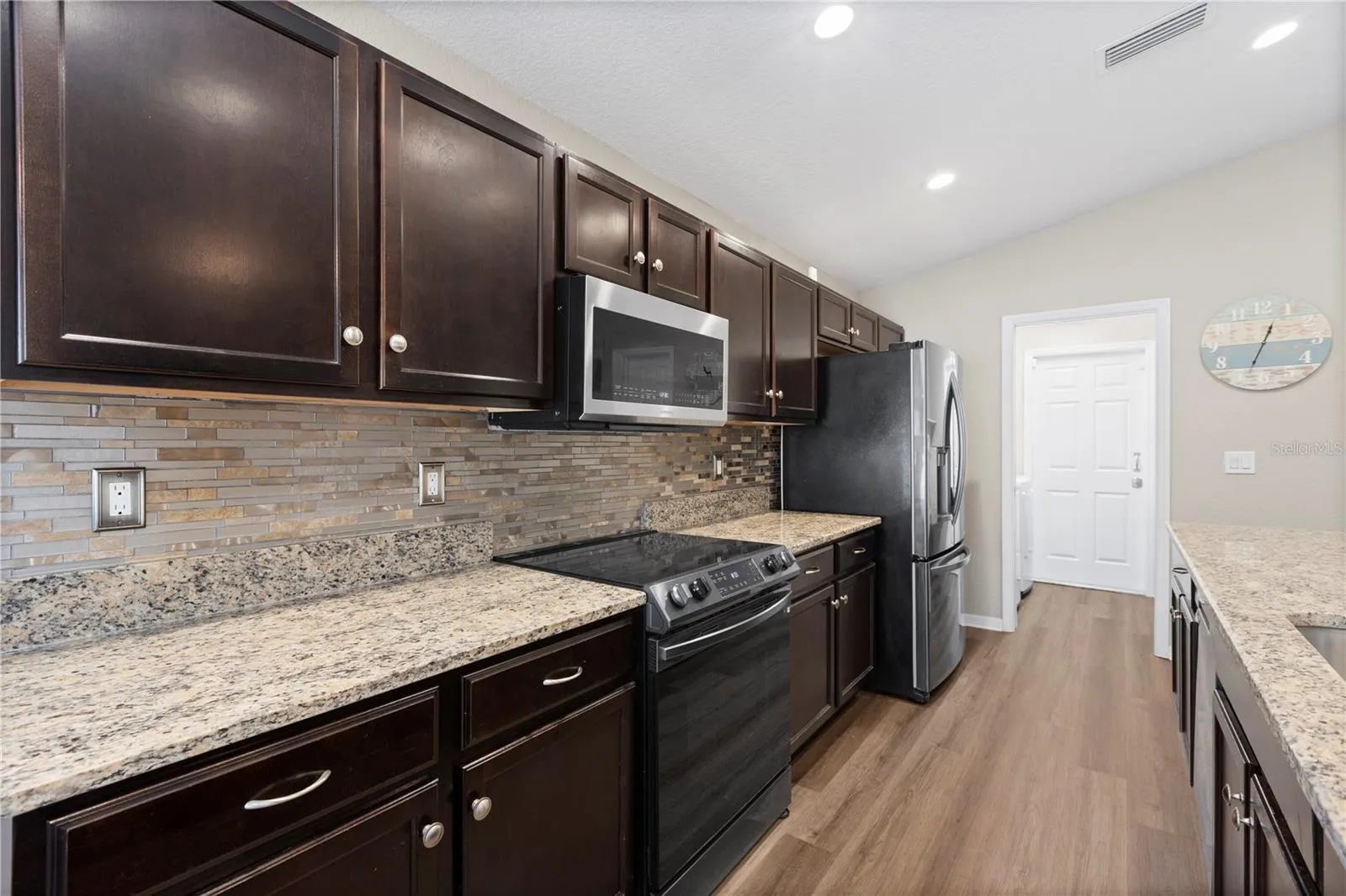 719 VINEYARD RESERVE CT