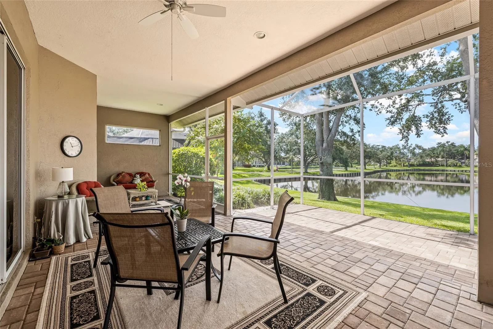 1156 DARLINGTON OAK DR NE