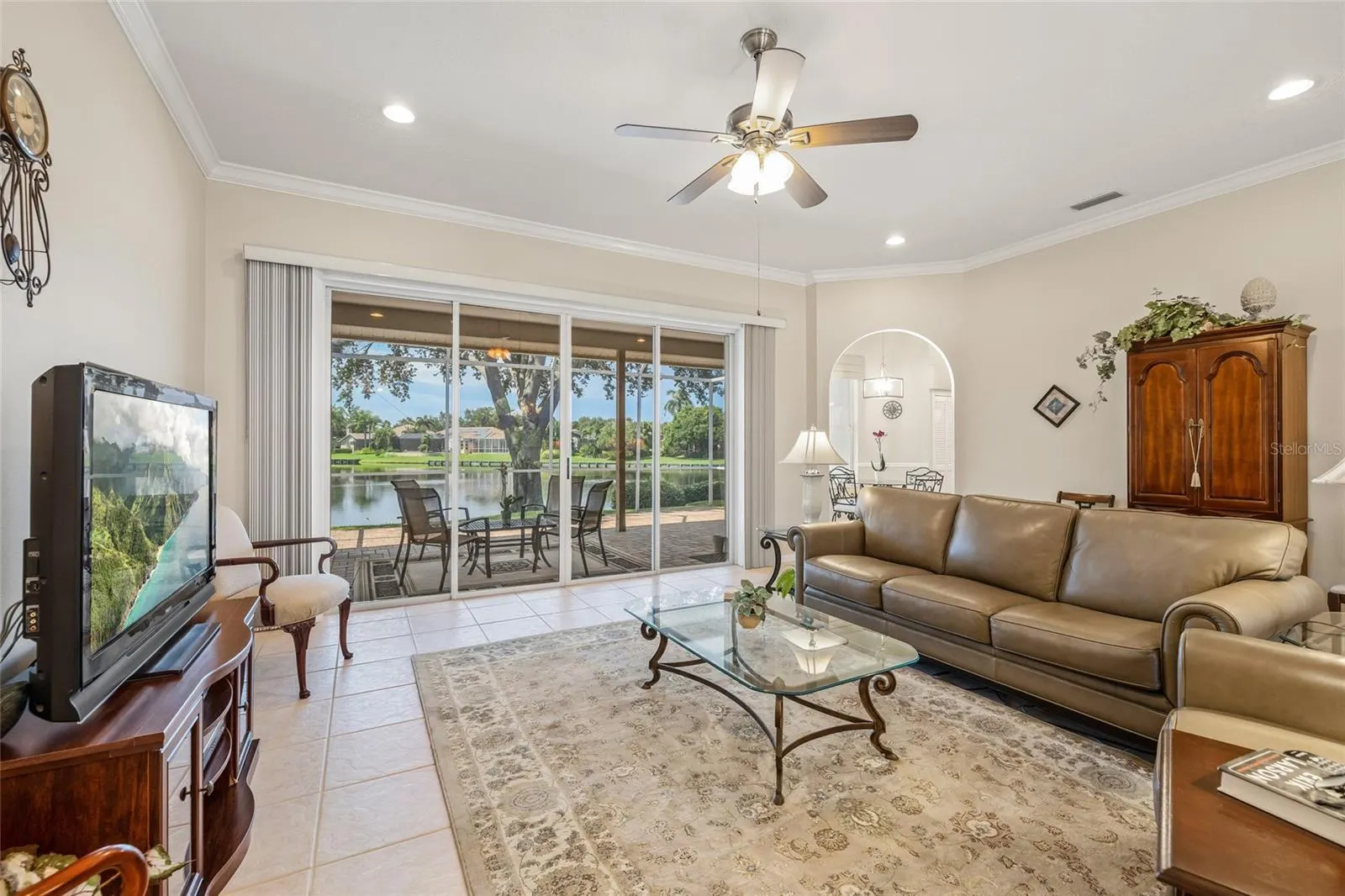 1156 DARLINGTON OAK DR NE