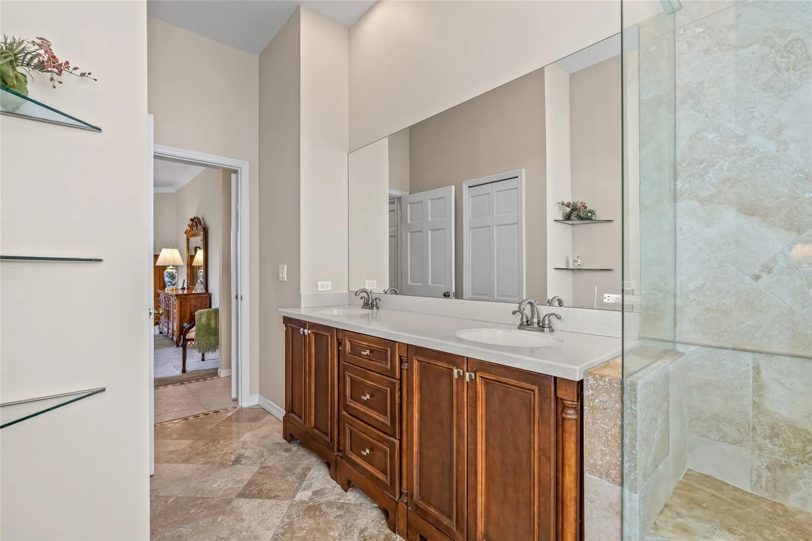 1156 DARLINGTON OAK DR NE