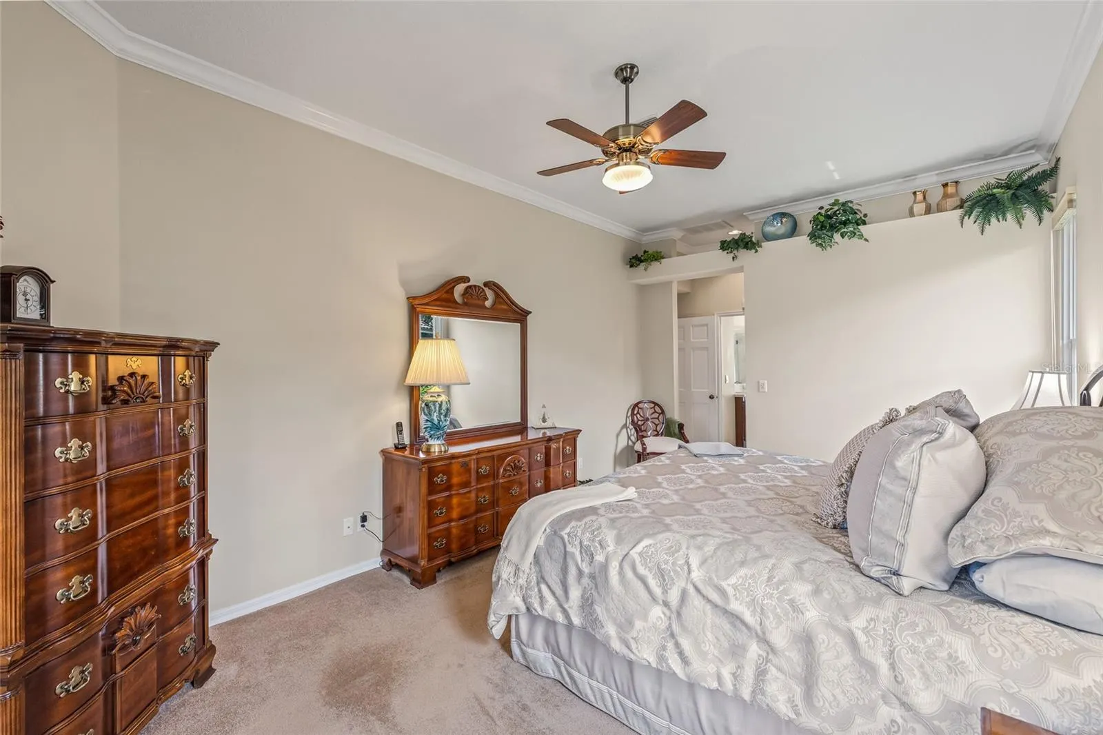1156 DARLINGTON OAK DR NE