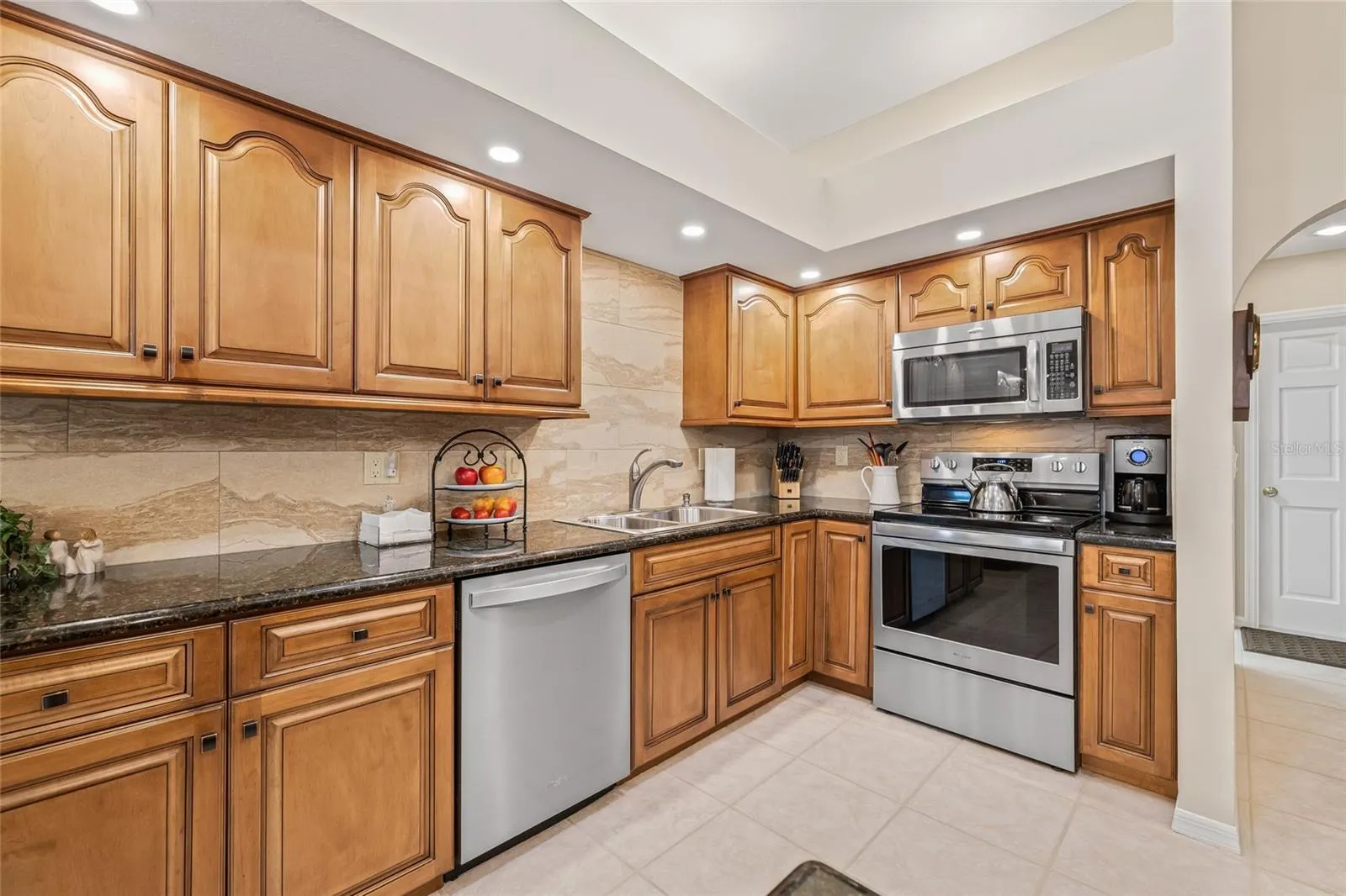 1156 DARLINGTON OAK DR NE