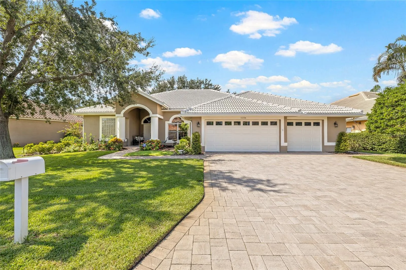 1156 DARLINGTON OAK DR NE