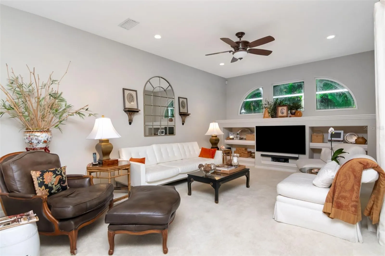 11209 PINE LILLY PL