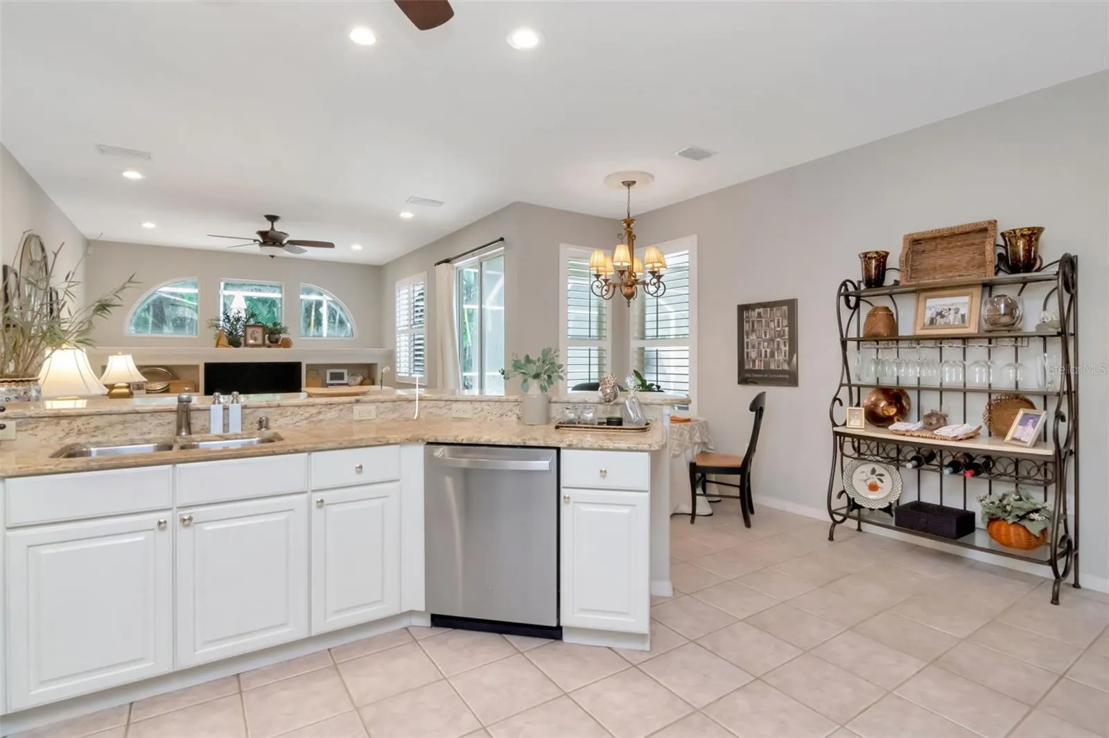 11209 PINE LILLY PL