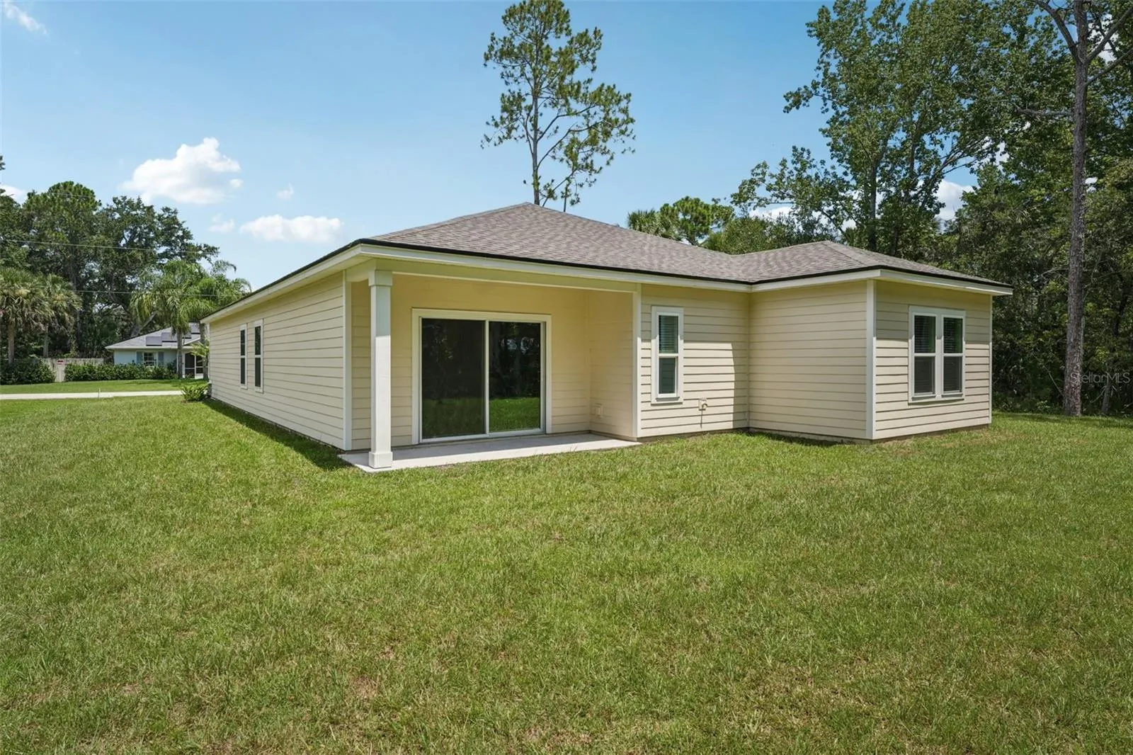 46 POPLAR DR