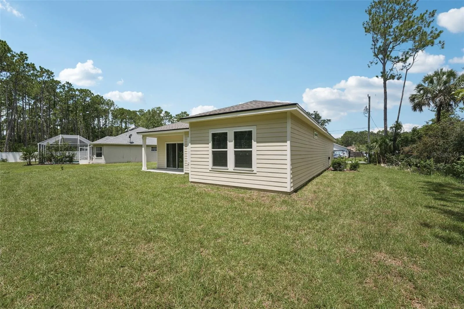 46 POPLAR DR