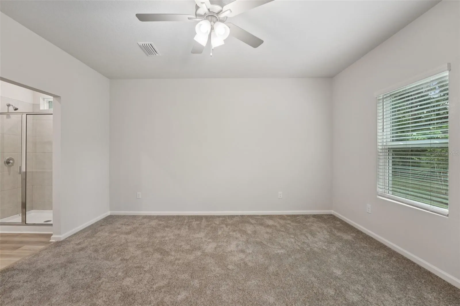 46 POPLAR DR