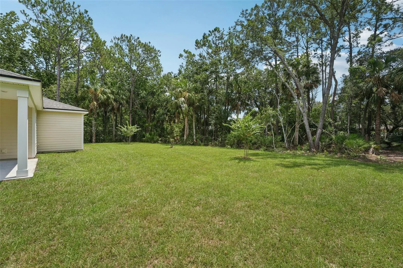 46 POPLAR DR