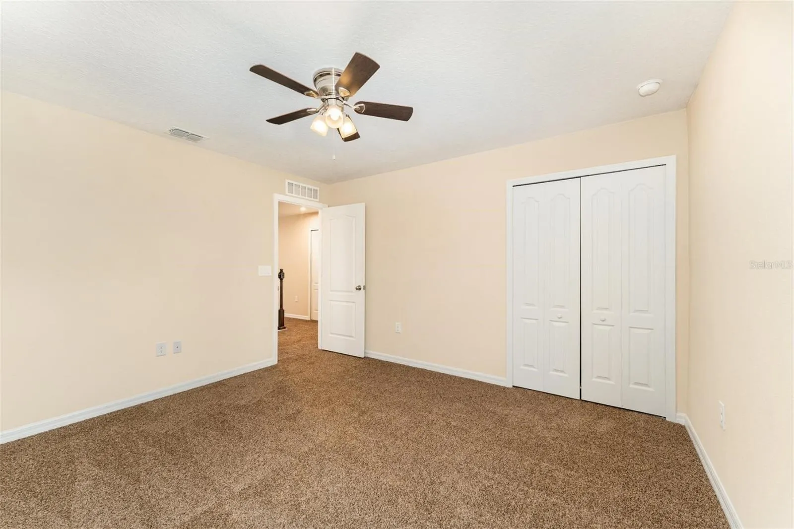 392 SUMMER SQUALL RD