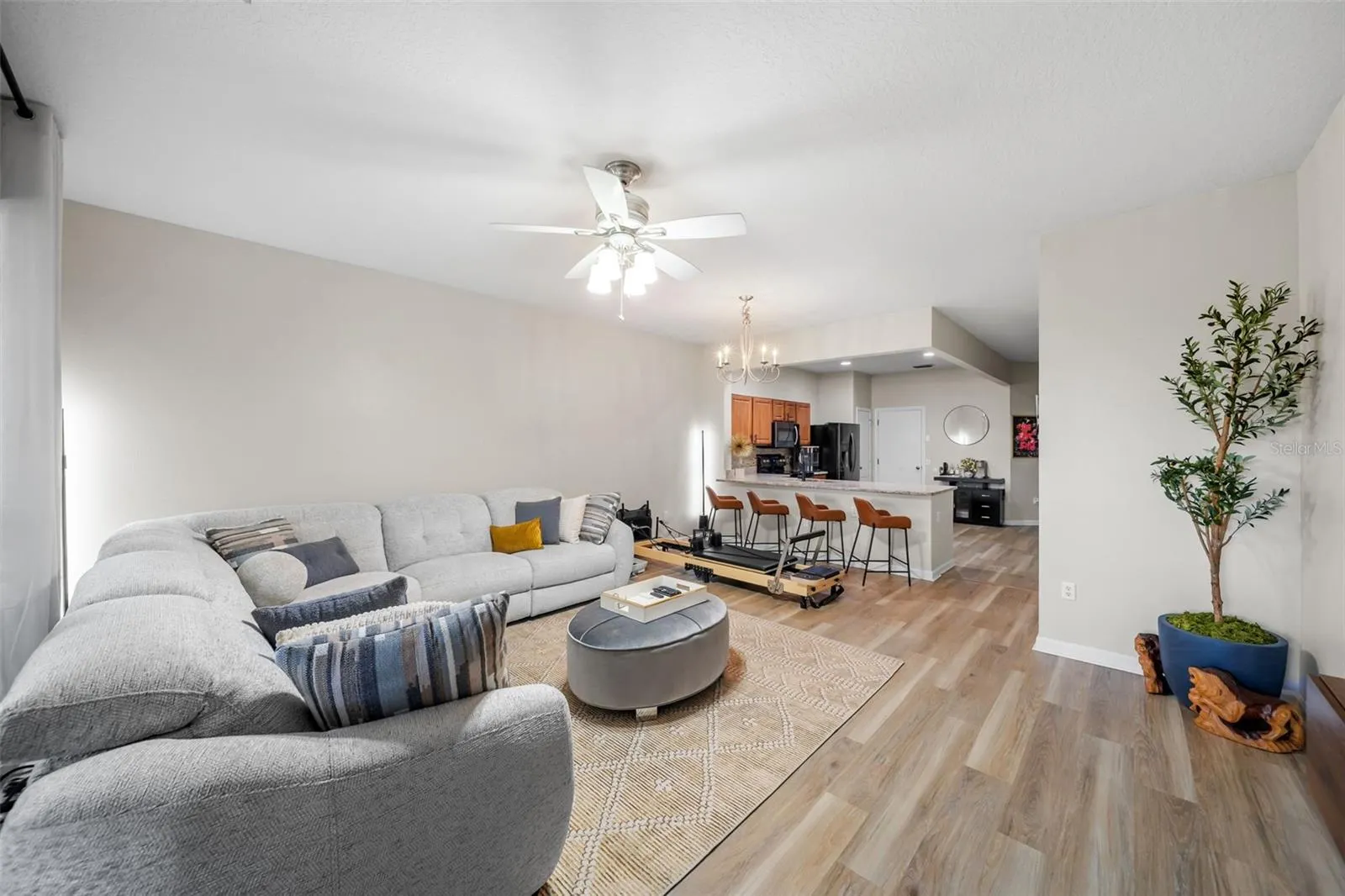 4839 BARNSTEAD DR