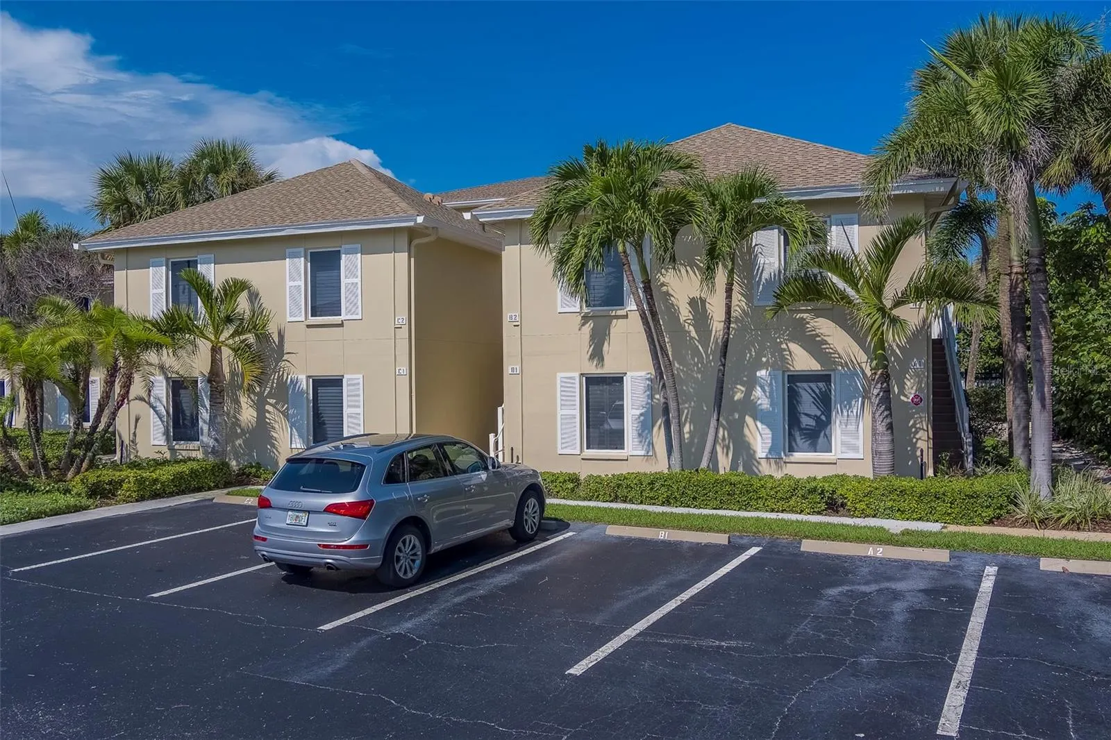 2250 GULF BLVD #B2, #B2