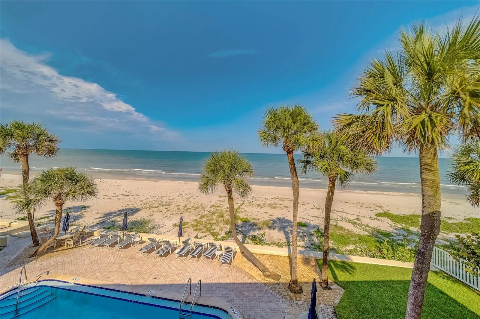 2250 GULF BLVD #B2, #B2