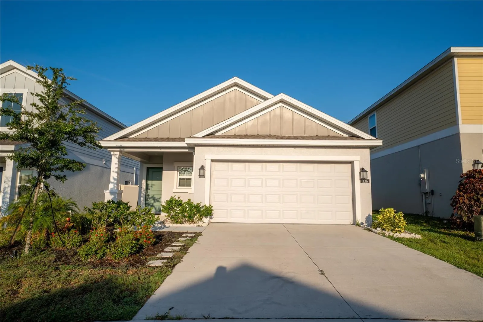 336 LOCH CT