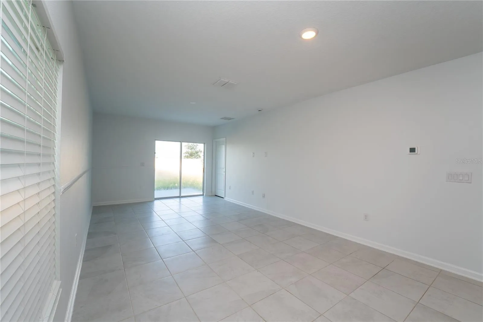 336 LOCH CT